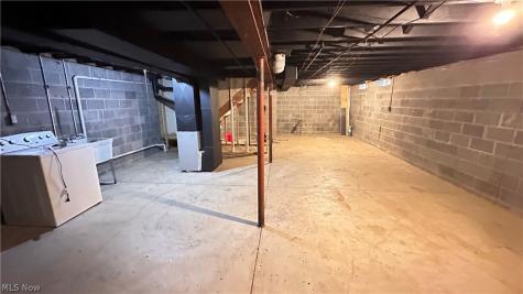 571 E 115th Street Cleveland OH 44108