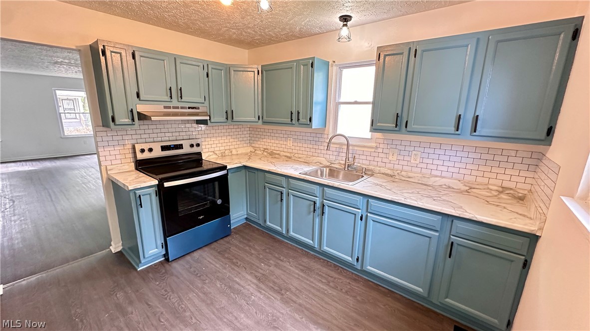 571 E 115th Street Cleveland OH 44108