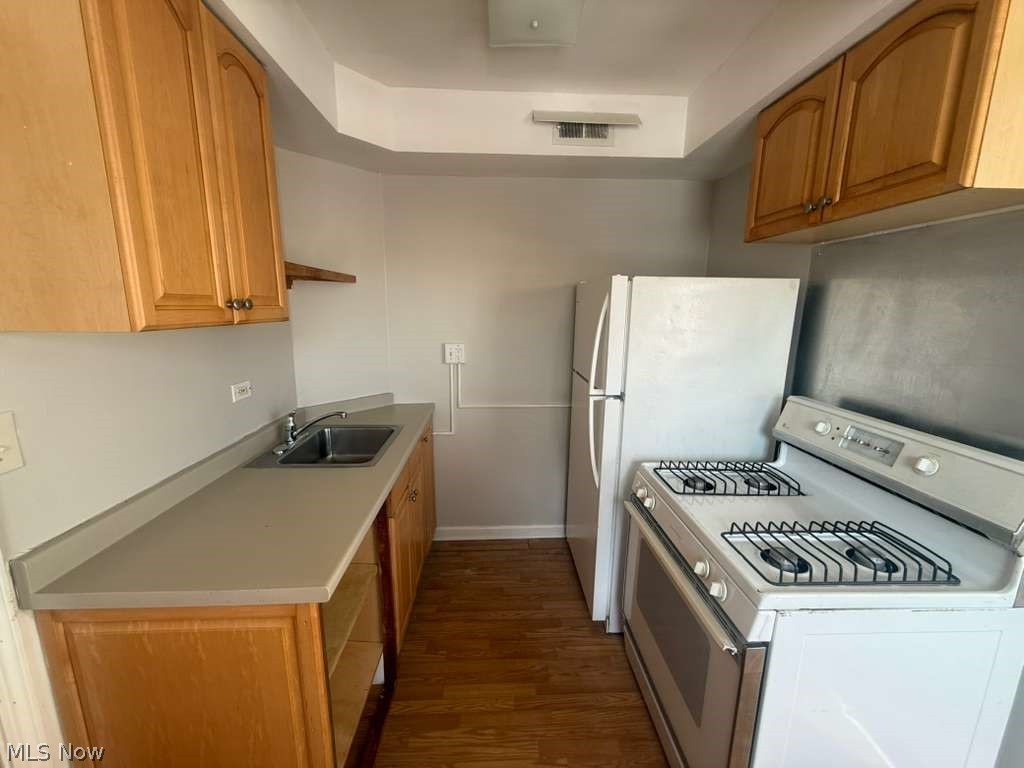 2027 Warrensville Center Road South Euclid OH 44121
