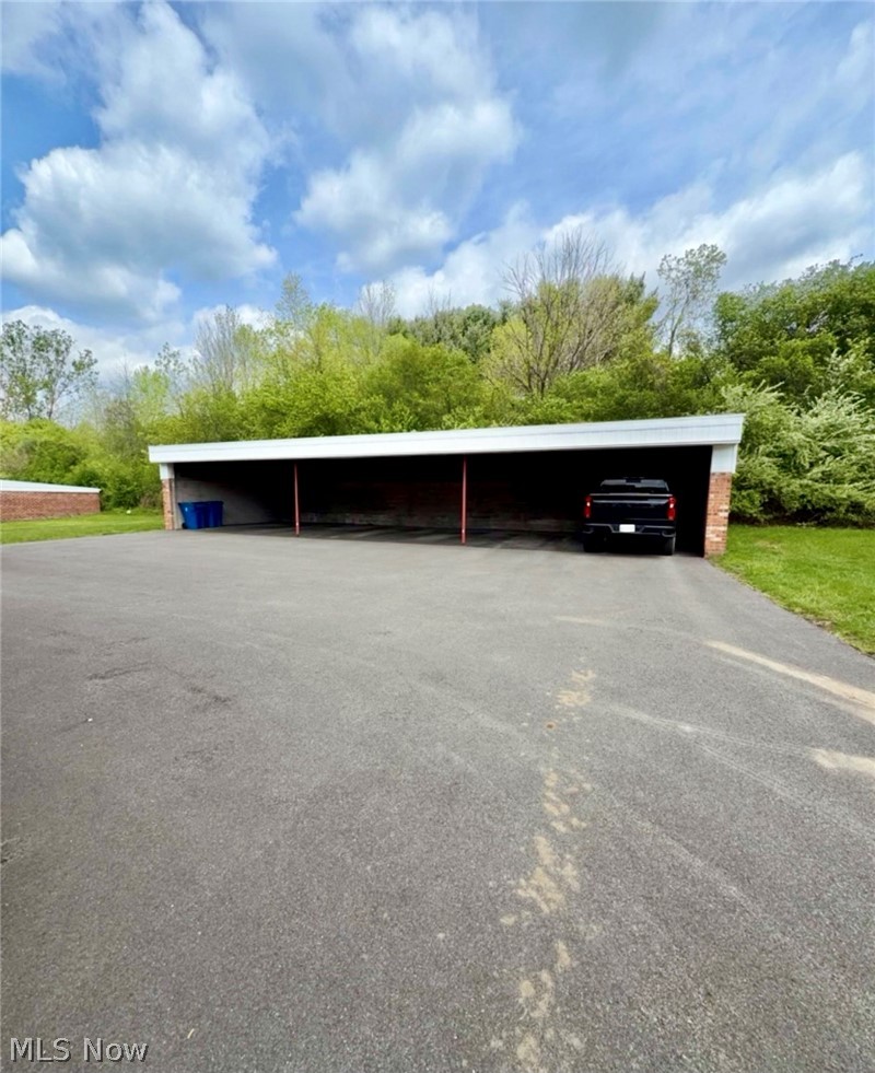3718 Indian Run Drive Canfield OH 44406