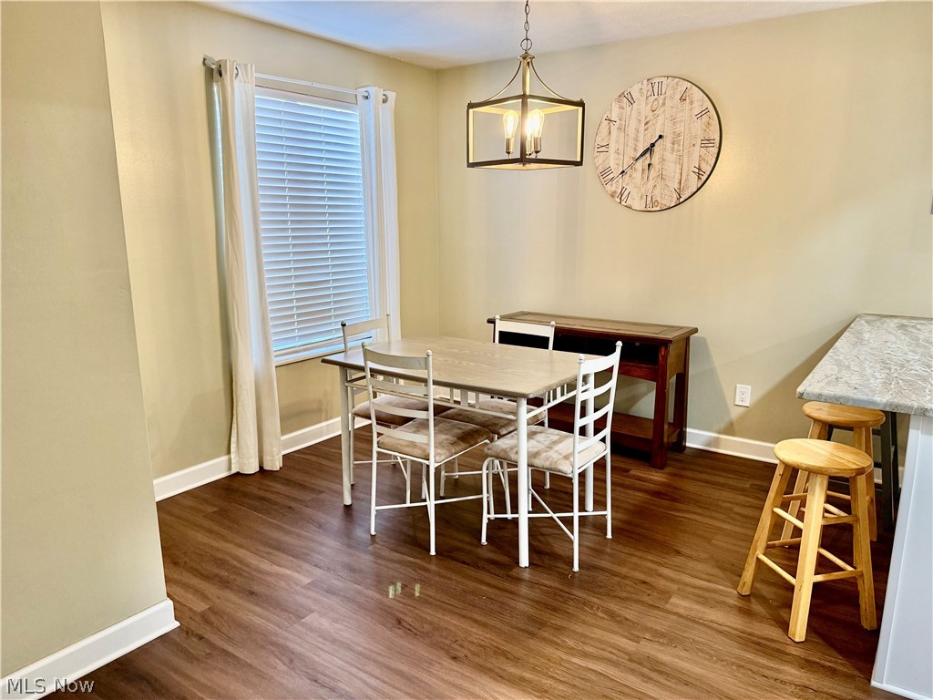 817 Tollis Parkway Broadview Heights OH 44147
