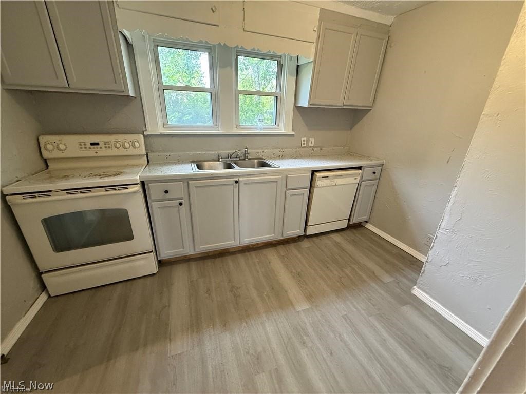 1366 Superior Avenue Akron OH 44307