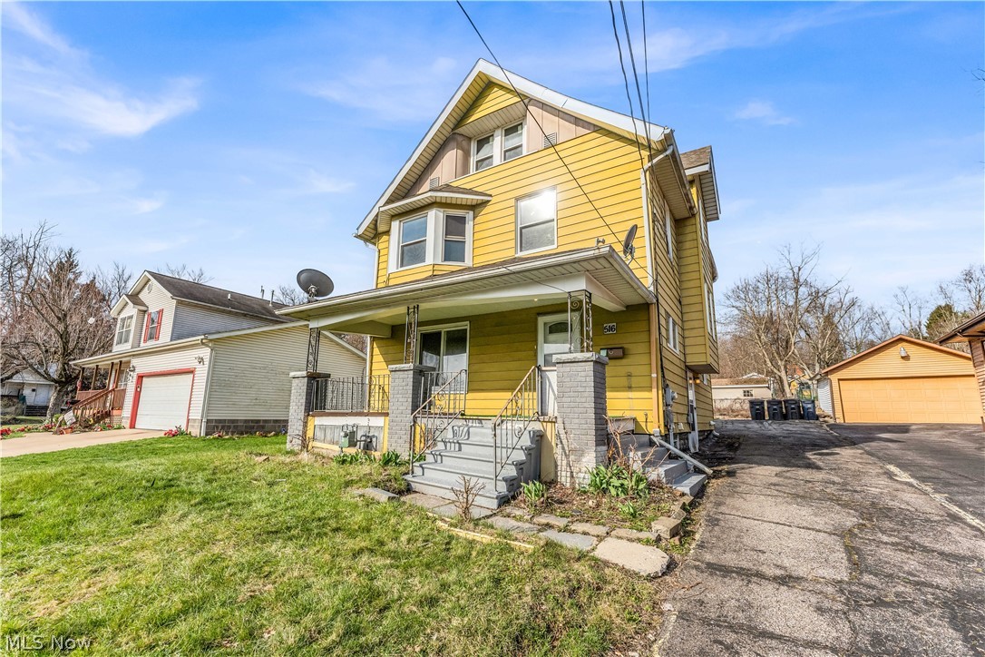 516 Whitney Avenue Akron OH 44306