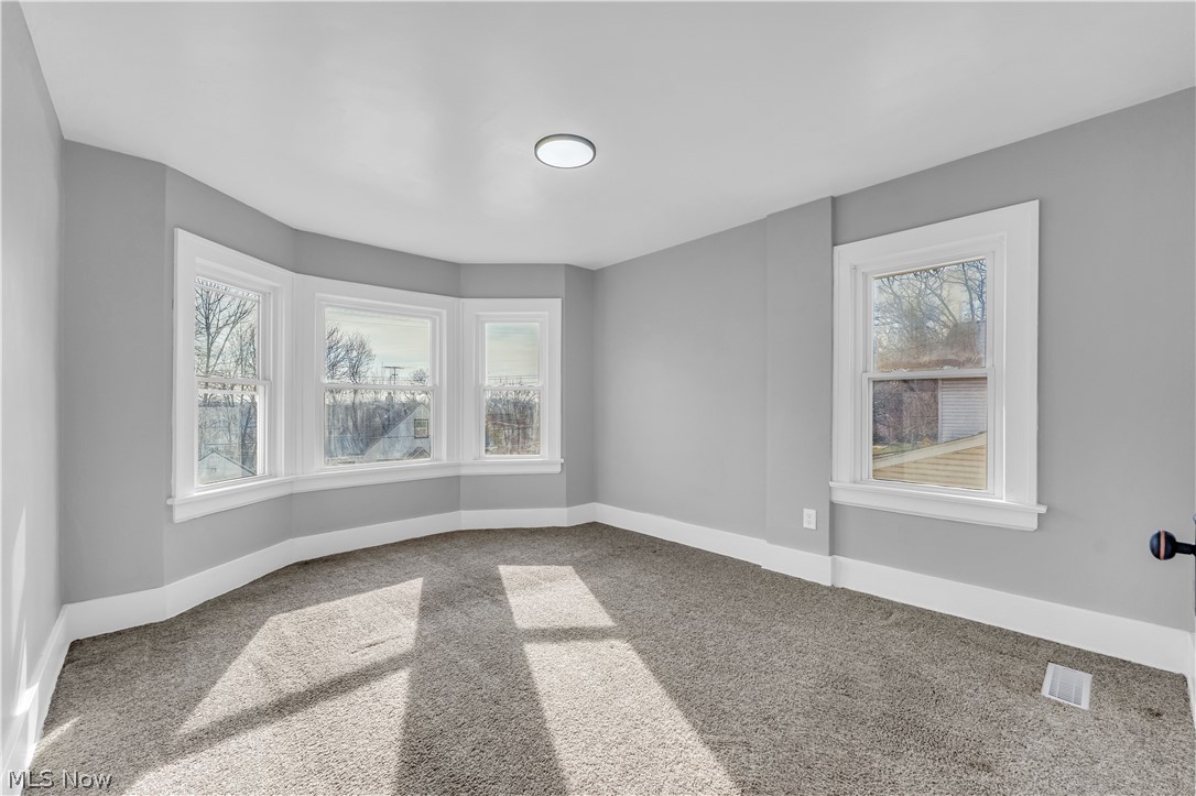 516 Whitney Avenue Akron OH 44306
