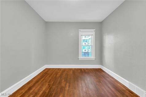 1239 W 115th Street Cleveland OH 44102