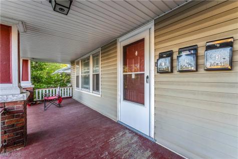 1239 W 115th Street Cleveland OH 44102