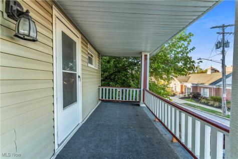 1239 W 115th Street Cleveland OH 44102