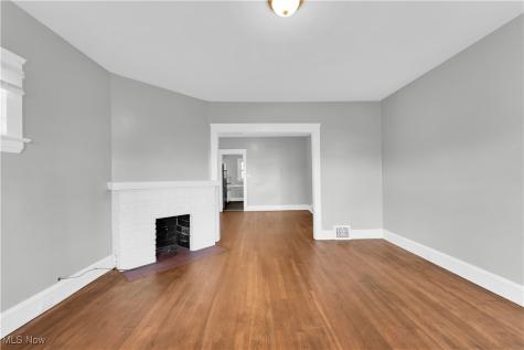 1239 W 115th Street Cleveland OH 44102
