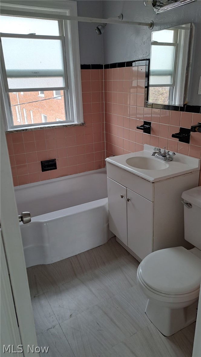 1875 Forest Hills Boulevard Cleveland OH 44112