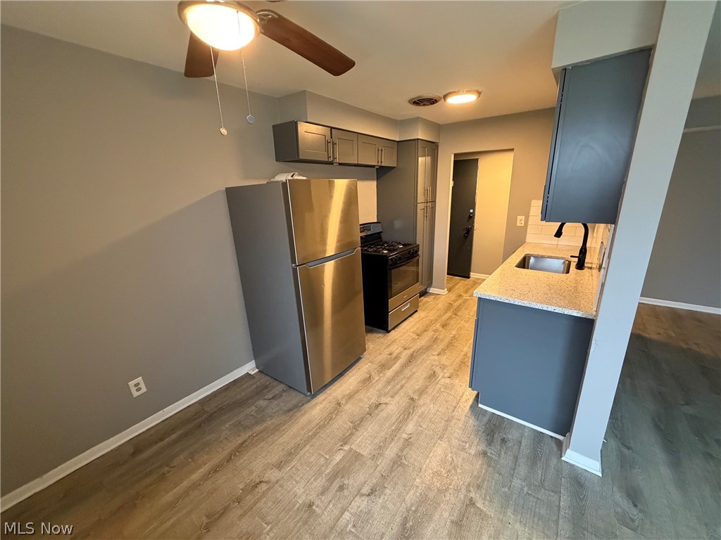 2537 Noble Road Cleveland Heights OH 44121