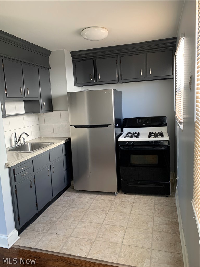 5014 E 71 Street Cleveland OH 44125