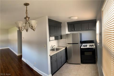 5014 E 71 Street Cleveland OH 44125