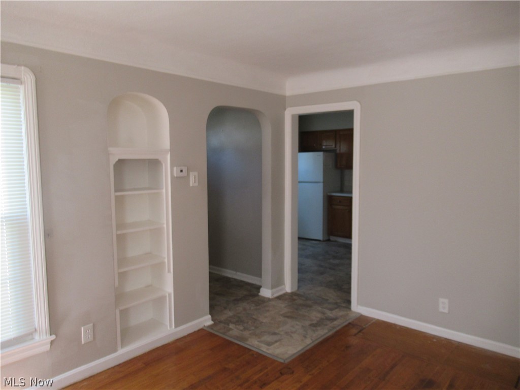 5203 Maplecrest Avenue Parma OH 44134