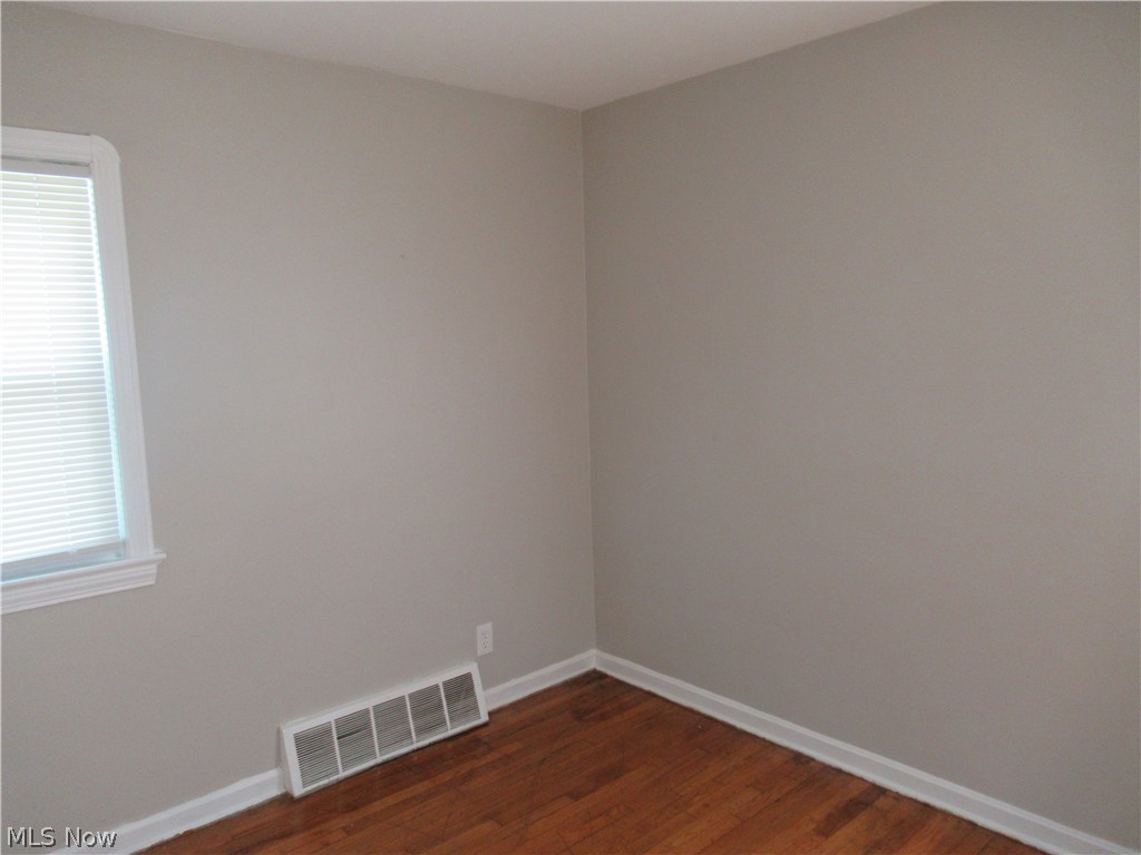 5203 Maplecrest Avenue Parma OH 44134