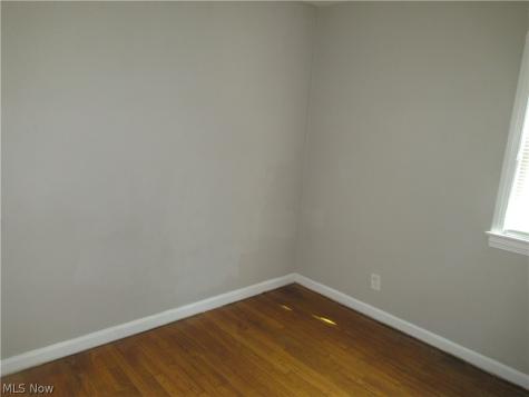 5203 Maplecrest Avenue Parma OH 44134
