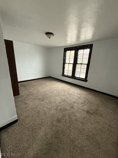 1432 E 33rd Street Cleveland OH 44114