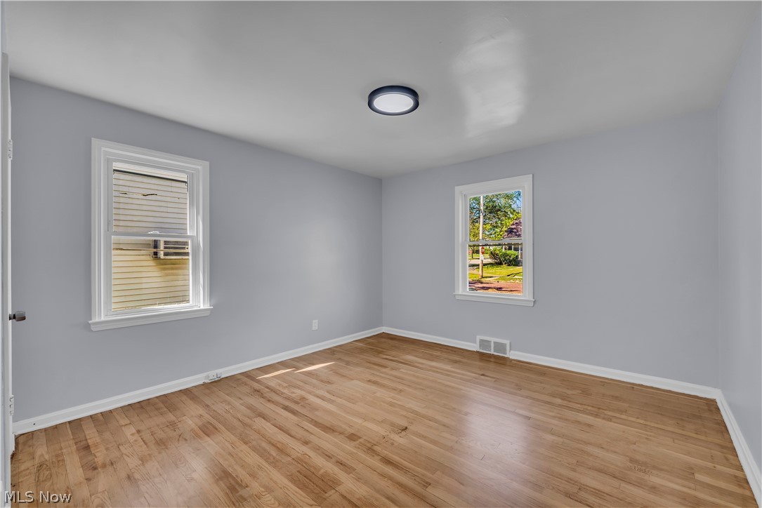 15506 Westview Avenue Cleveland OH 44128