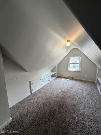 724 E 341st Street Eastlake OH 44095