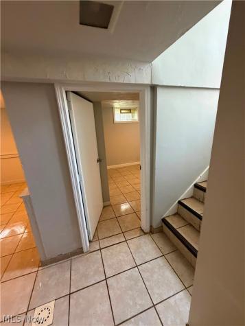 724 E 341st Street Eastlake OH 44095