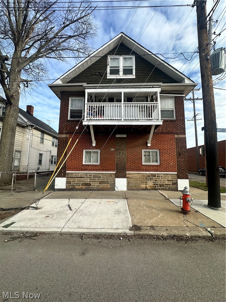 837 Wayside Road Cleveland OH 44110