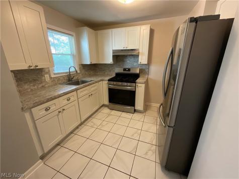 3709 Woodridge Road Cleveland Heights OH 44121