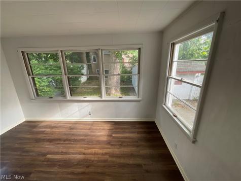 3709 Woodridge Road Cleveland Heights OH 44121