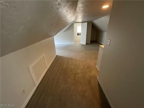 3709 Woodridge Road Cleveland Heights OH 44121