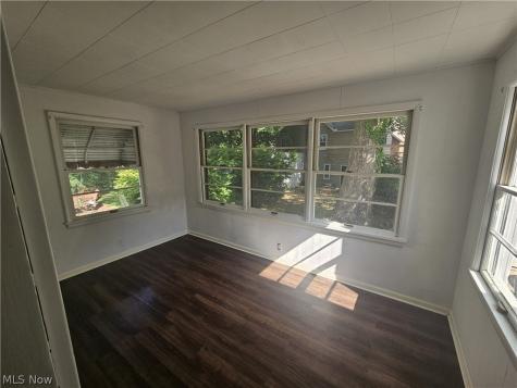 3709 Woodridge Road Cleveland Heights OH 44121
