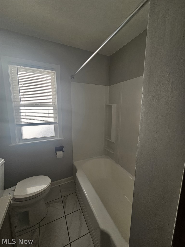 3709 Woodridge Road Cleveland Heights OH 44121