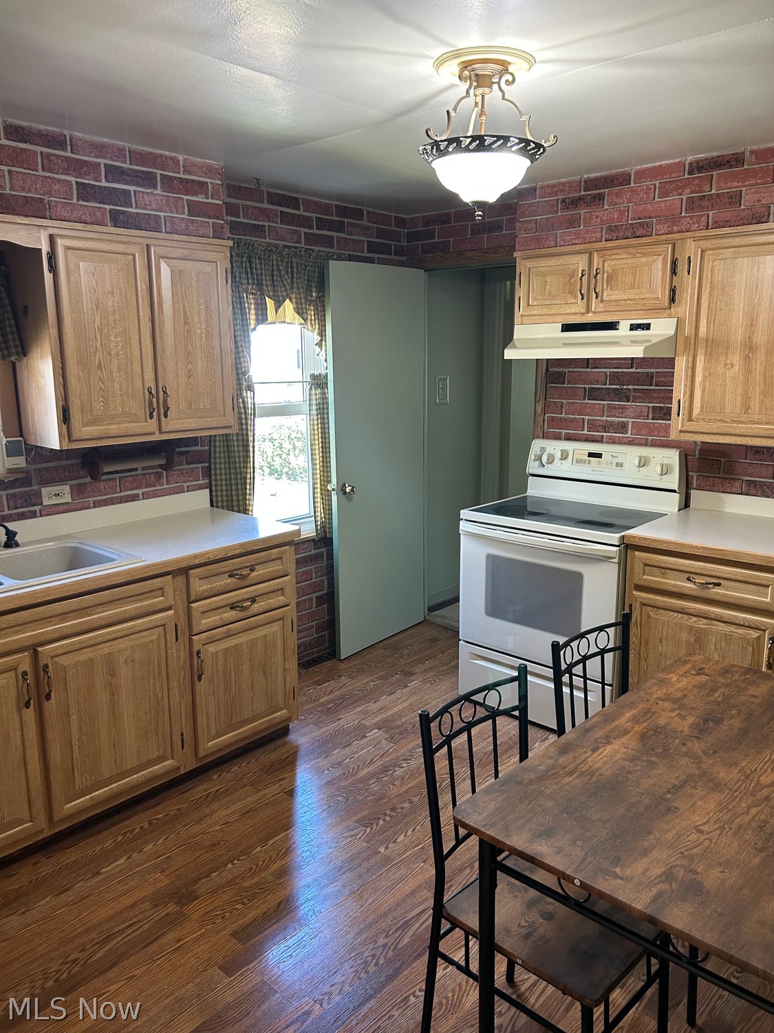 1390 Iroquois Avenue Mayfield Heights OH 44124