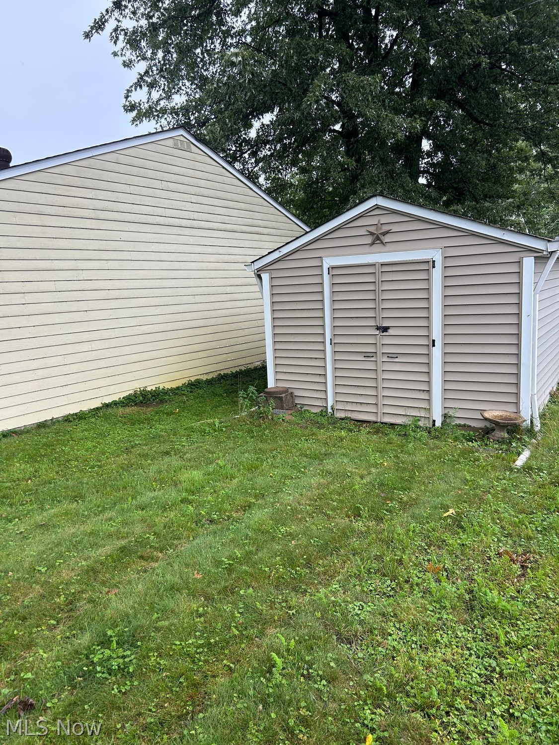 1390 Iroquois Avenue Mayfield Heights OH 44124