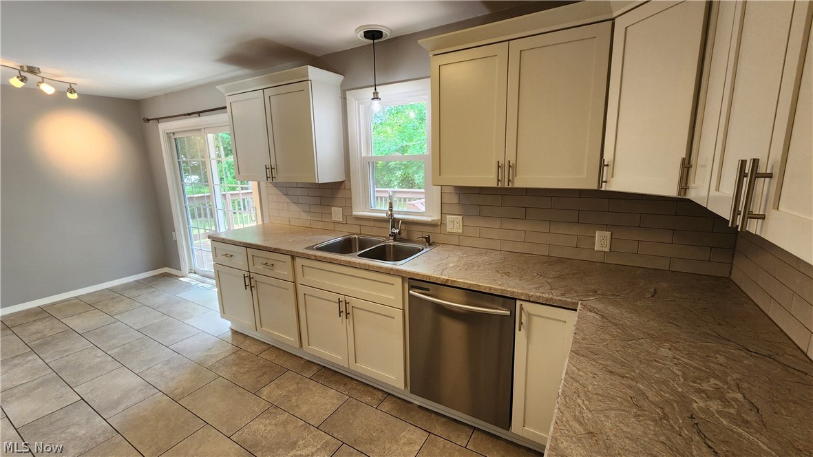 2491 Samira Road Stow OH 44224