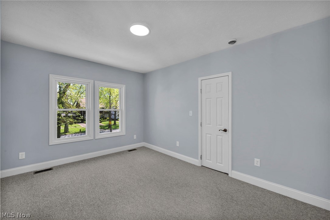 2172 West Boulevard Cleveland OH 44102