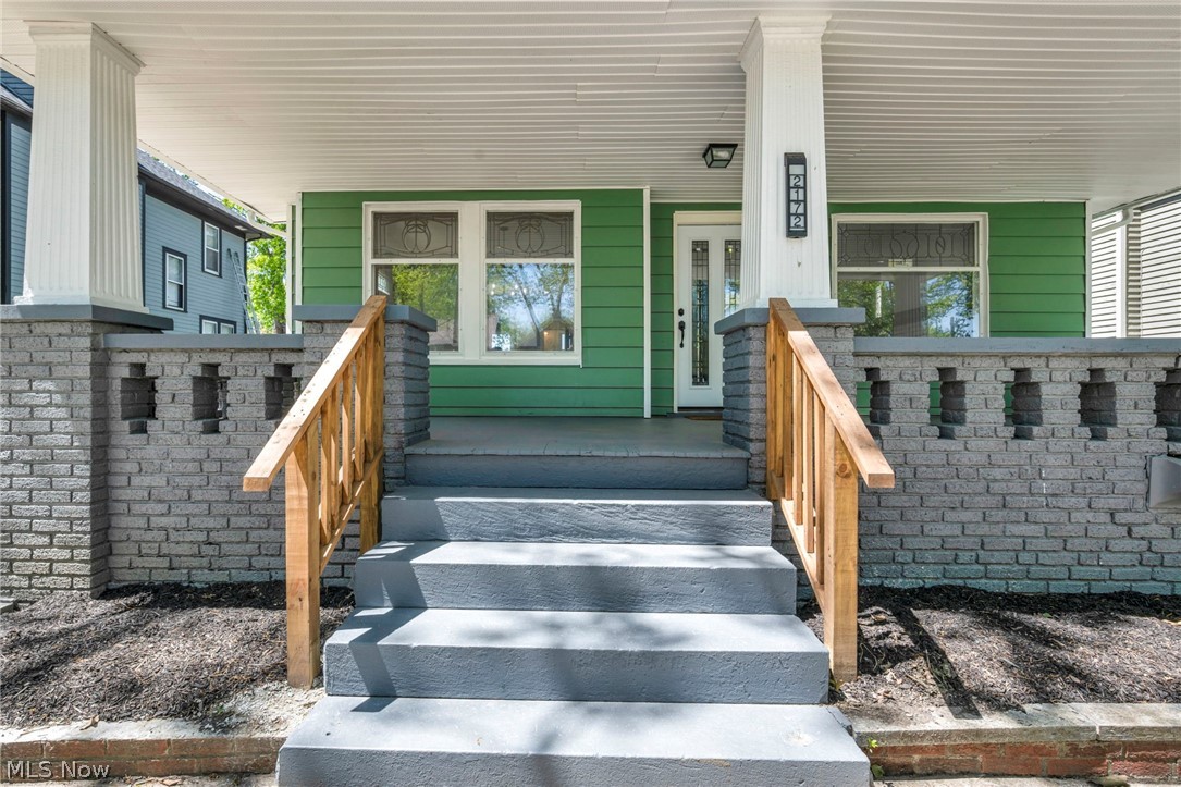 2172 West Boulevard Cleveland OH 44102
