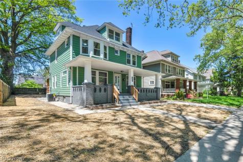 2172 West Boulevard Cleveland OH 44102