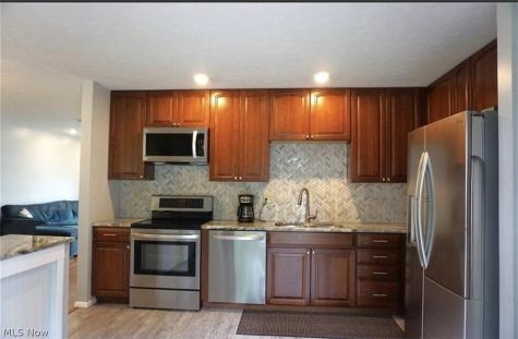 22309 Rock Creek Circle Strongsville OH 44149
