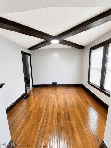3954 E 41st Street Newburgh Heights OH 44105