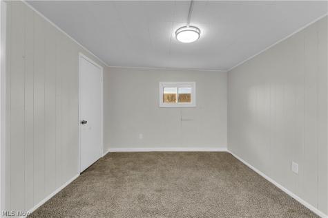 12405 Mcgowan Avenue Cleveland OH 44135
