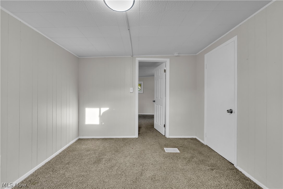 12405 Mcgowan Avenue Cleveland OH 44135