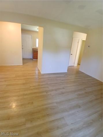 3025 1/2 Northgate Avenue Youngstown OH 44505