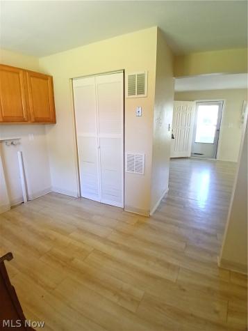 3025 1/2 Northgate Avenue Youngstown OH 44505