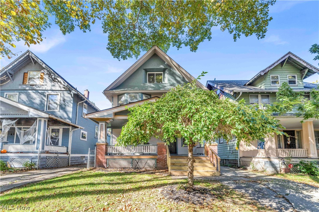 2032 W 89th Street Cleveland OH 44102