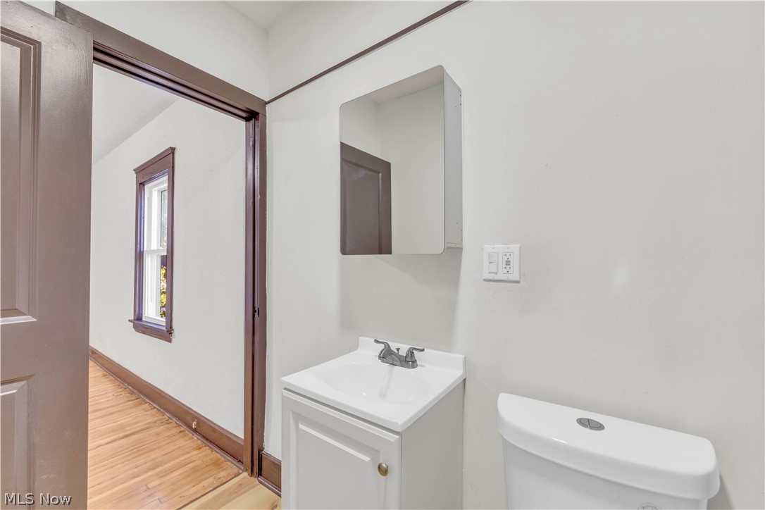 2032 W 89th Street Cleveland OH 44102
