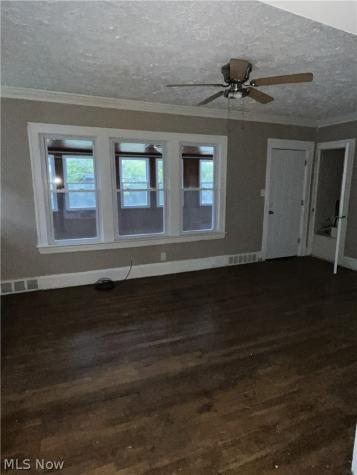 3658 E 143rd Street Cleveland OH 44120