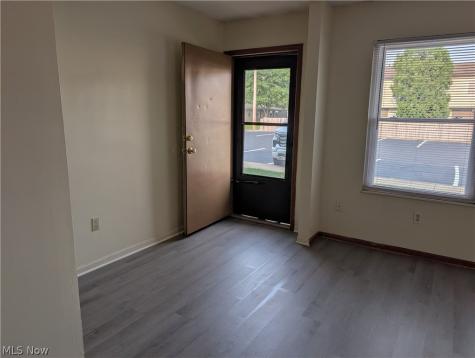 1563 Whitehall Boulevard Kent OH 44240