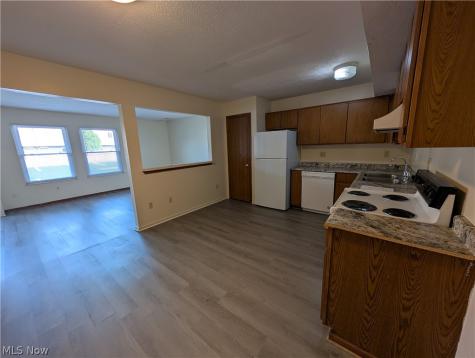 1563 Whitehall Boulevard Kent OH 44240