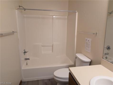 1563 Whitehall Boulevard Kent OH 44240