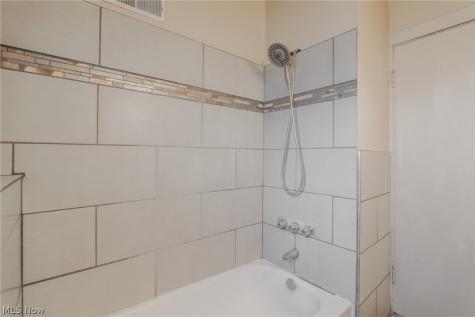 10709 Eliot Avenue Cleveland OH 44104