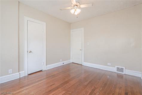 10709 Eliot Avenue Cleveland OH 44104