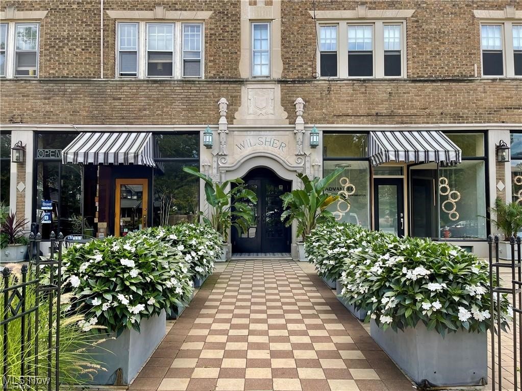 10429 Clifton Boulevard Cleveland OH 44102